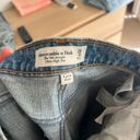 Abercrombie & Fitch  90s Straight Jean  Photo 2