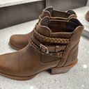 Justin Boots  Photo 2