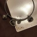 Krass&co Touch &  Bracelet Heart Charms/ Bangles Silver Color Expandable Bangle NEW Photo 5