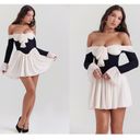 House Of CB  'Alana' Black & Cream Off Shoulder Dress NWOT size L Fuller Photo 2