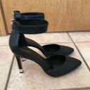 Calvin Klein Womens  Tanda Matte Snake Cow Kans Black Size 10 Photo 0