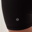 Lululemon  Women’s Size 8 Black/Quilt‎ Reverse Groove Short Photo 3