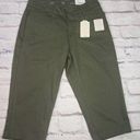 st. john's bay NEW  Women's Size 4 Petite Olive Green Capri Pants Photo 0