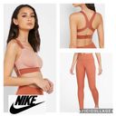 Nike NWT  Running Crops Epic Lux Running training tights AV8191 bra size small Photo 1