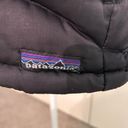 Patagonia women’s puffer vest Photo 1