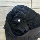 Lululemon Hotty Hot Low-Rise Lined 2.5” Inseam Short Black Size 6 Photo 2