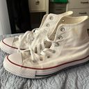 Converse White Photo 2