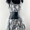 Xersion  Matching Sports Bra and Active Running Palm Leaf Shorts White Black S/M Photo 6