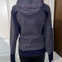 Lululemon  Scuba Hoodie III Size 6 Photo 2