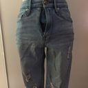 Good American distressed denim shorts Sz 0/25 Photo 3