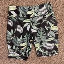 Bebe Nwt  Sport Palms Pattern Black Biker Shorts Size 1X Photo 0