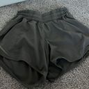 Lululemon Hotty Hot Low-Rise Short 4” Photo 3