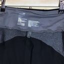 Avia  RUNNING FITTED ATHLETIC BLACK GRAY LEGGINGS WOMENS SIZE XS Photo 1