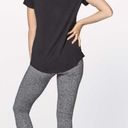 Lululemon  Love Crew III Black Short Sleeve  Photo 1