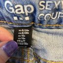 Gap  Womens Size 6 / 28 R Sexy Boyfriend Fit Distressed Denim Blue Jeans Photo 4