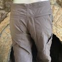 Mountain Hardwear  Brown Cargo Hiking Capris Women's Size 6 Pants Photo 5