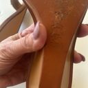 Tory Burch  Marcia WEDGW NEUTRAL TAN LEATHER Ankle Strap Small Wedge 7.5 M EUC Photo 9