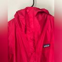 Patagonia  Red Lightweight Raincoat Size Small Photo 6