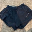 Lululemon Hotty Hot Short 2.5” Photo 0