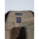 Bermuda Women's Arc'teryx  Shorts Long Hiking Lightweight Size 6 Brown Photo 2