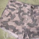 Hudson Jeans Hudson Size 30 Lori Camo Jean Shorts Photo 1