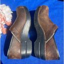 Dansko  Clog Women's Size 38 / 7.5 - 8 Dark Brown Closed Back Nurse Comfort Shoes Photo 4