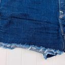 Gap 1969  Women's Slim‎ Cut Off Maddie Short Size 26R Mid Rise Raw Hem Dark Wash Photo 3