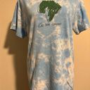 Chemistry EUC  Blue and White Tie Dye Eat Your Greens Broccoli Graphic tee size m Photo 3