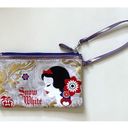 Disney London SoHo Snow White Wristlet Make Up Bag Blue White Red Gold 8.5"x 5.5" NEW Photo 1