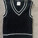 Abercrombie & Fitch Sweater Vest Photo 0
