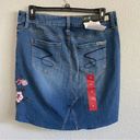 Seven7  Jean Skirt Embroidered Flowers Size 14 NWT Photo 1