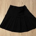 Divided Pleated Black Skirt Photo 0