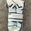 Old Navy NWT women’s socks (7 pack) Photo 0