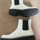 White boots Size 9 Photo 5