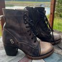 Bed Stu  Judgement 8-eyelet lace up gray tan two tone boot booties leather Size 6 Photo 4