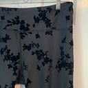 Soul cycle black floral leggings. Size XXl Photo 1