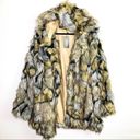 Fillinuo faux fur hooded coat Size undefined Photo 0