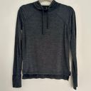 Gaiam  Athletic Hoodie Lightweight Grey XS Photo 1