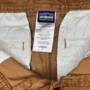 Patagonia  brown mini corduroy skirt, pockets, belt loops, buttons, size 6 Photo 1