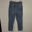 American Eagle high waisted Mom Jean Ripped Knee 3064 Size 10 Photo 4