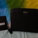 DKNY  Designer Black Zip Up Wallet Photo 0