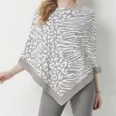 Barefoot Dreams  CozyChic Ultra Lite Breeze Poncho animal print one size Gray Photo 1