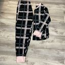 secret treasures Black with Gray & Pale Pink Plaid Long Sleeve Long Pant Pajamas Photo 1