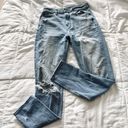 American Eagle Ripped Jeans Photo 0