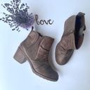 Baretraps Drennan Tan Slouchy Booties Photo 1