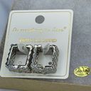 Do Everything In Love NWT 14K GP “” basket weave earrings Photo 3