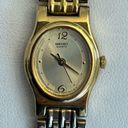 Seiko  Ladies Watch Vintage Gold Tone Bracelet Gold Tone Oval Dial Photo 2