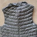 Athleta  Women’s Gray Puffer Vest Full Zip Size Small Photo 5