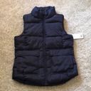 SO New  puffer vest, size small Photo 1