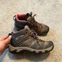 Keen  Gray & Pink Trail Hiking Waterproof Lace Up Shoes Size 8 Photo 0